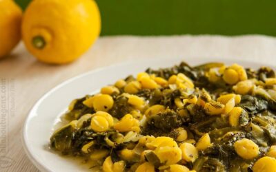 Vegan φρικασέ με ρεβίθια και σπανάκι