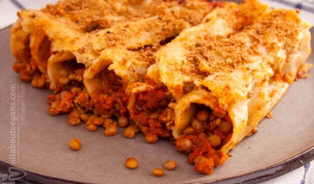 Cannelloni with lentils and vegetables
