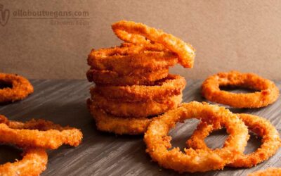 Βίγκαν σπιτικά τηγανητά κρεμμύδια (onion rings)