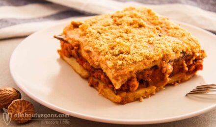 Vegan Greek moussaka without frying - With béchamel from almond milk and olive oil