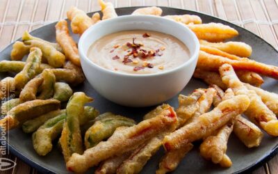 Τηγανητά λαχανικά (σε κουρκούτι ή tempura) με εκπληκτική σως φιστικιών